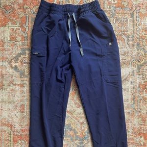 FIGS high waisted scrub pant